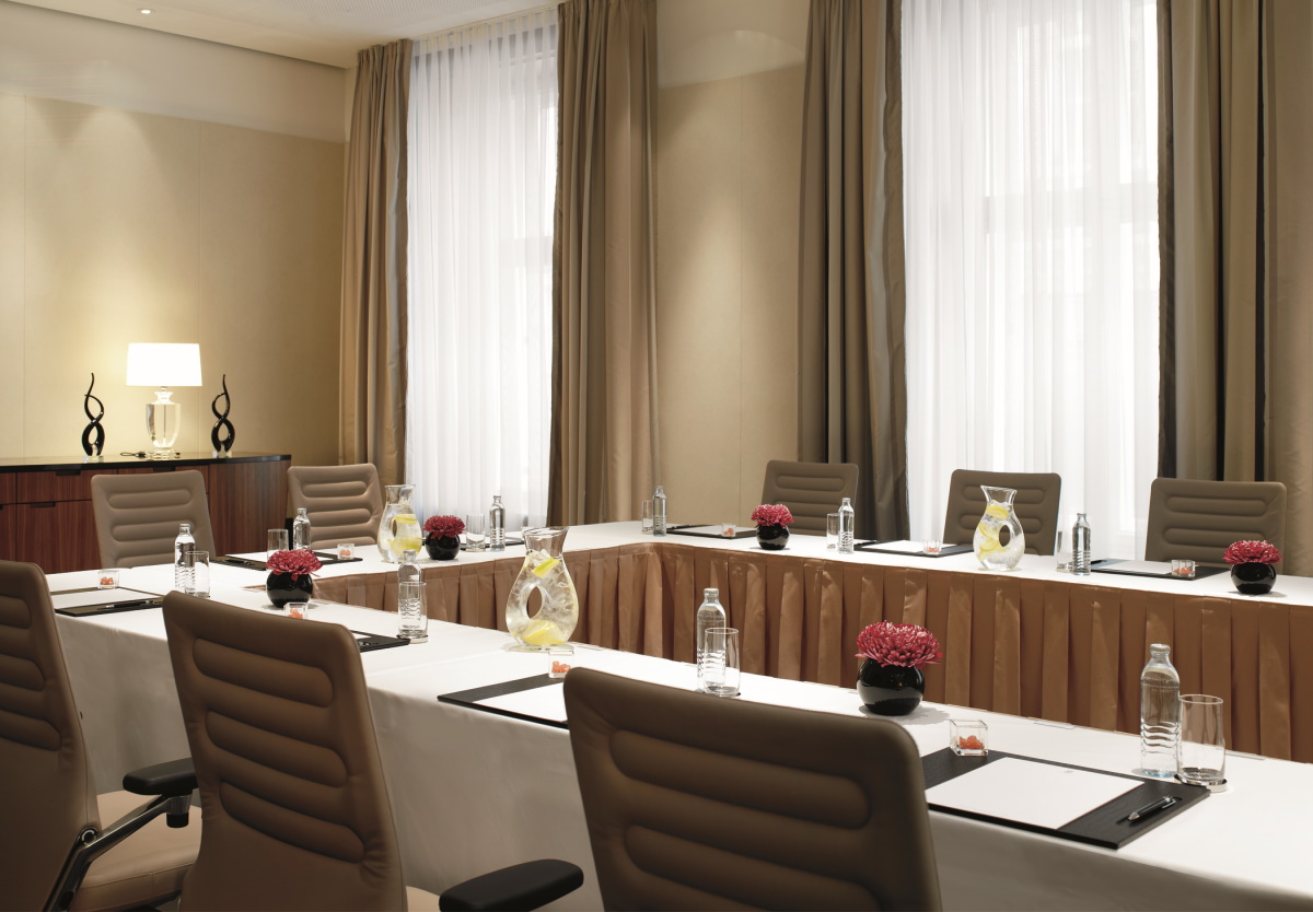 The Ritz Carlton Vienna - tagungshotel24.biz